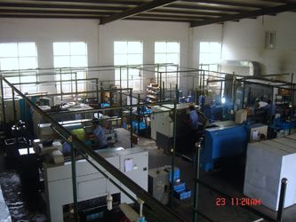 चीन अल्ट्रासोनिक सफाई ट्रांसड्यूसर Company